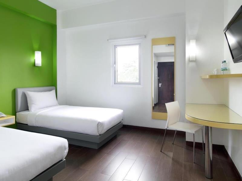 Amaris Hotel Bekasi Barat Dış mekan fotoğraf